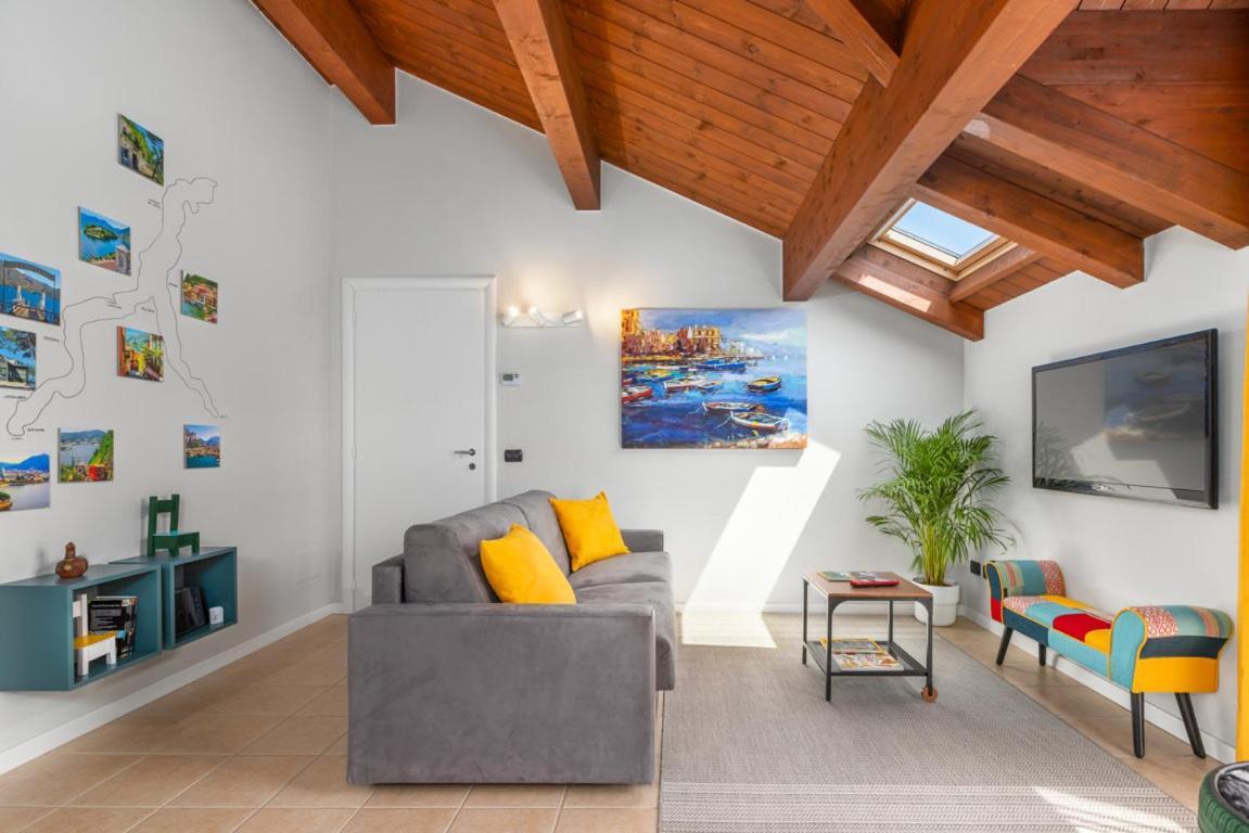 Casa Gialla 7A, New Apartment Milano&Como Bregnano Exteriör bild